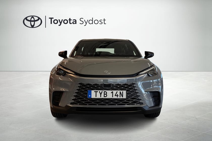 Bild 4 av Lexus LBX 1.5 Automat Navigation Backkamera Rattvärme Adaptiv farthållare Leverans Juli 2026