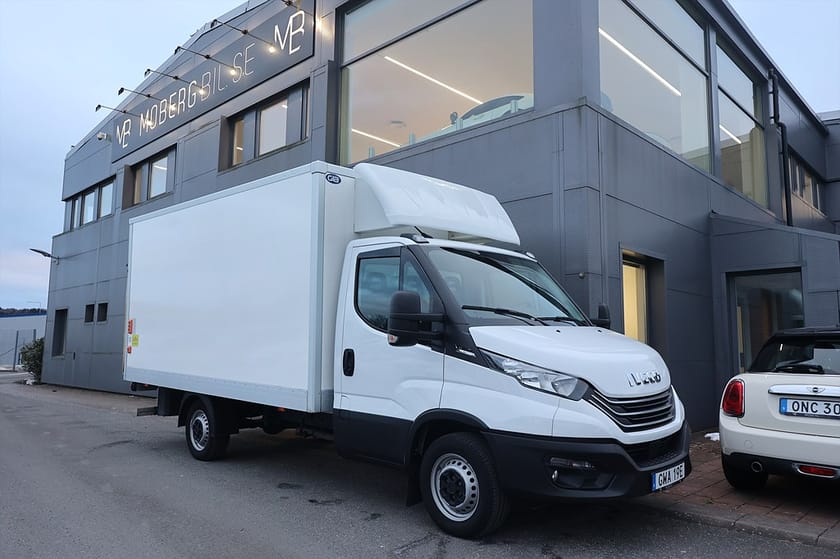 Bild 4 av Iveco Daily 35-140 Chassi Cab 2.3 JTD 136hk Värmare MOMS