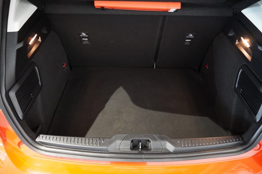 Bild 4 av Ford Focus 1.5 150 HK Titanium - Kamera / Drag / CarPlay