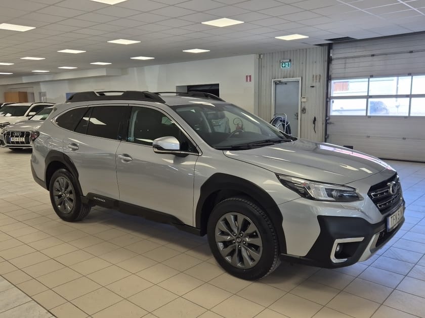 Bild 3 av Subaru Outback 2.5 4WD XFuel Adventure V-Hjul Drag M-Värm LågSkatt