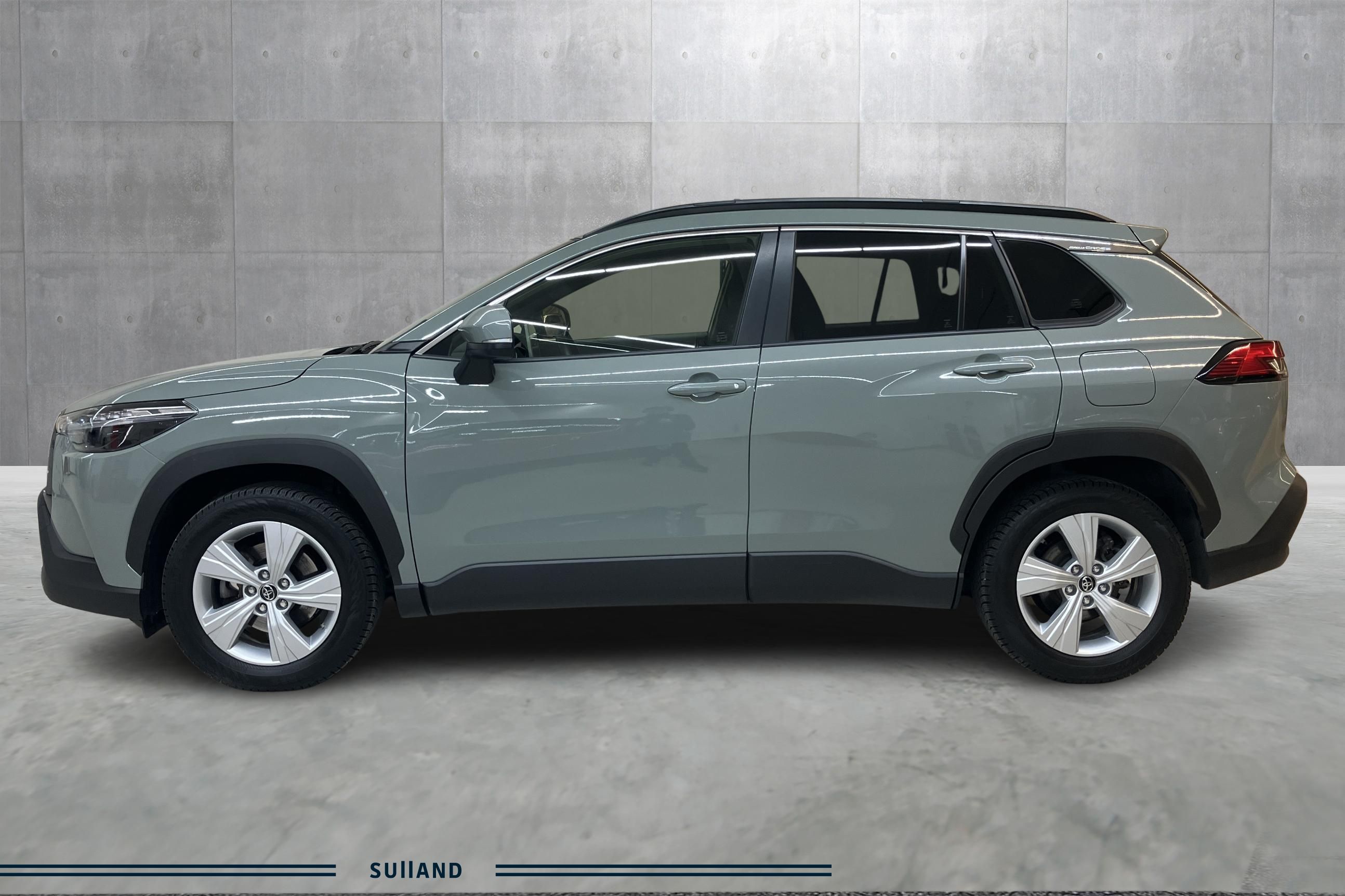 Thumnail bilde 1 av Toyota Corolla Cross Hybrid AWD-i