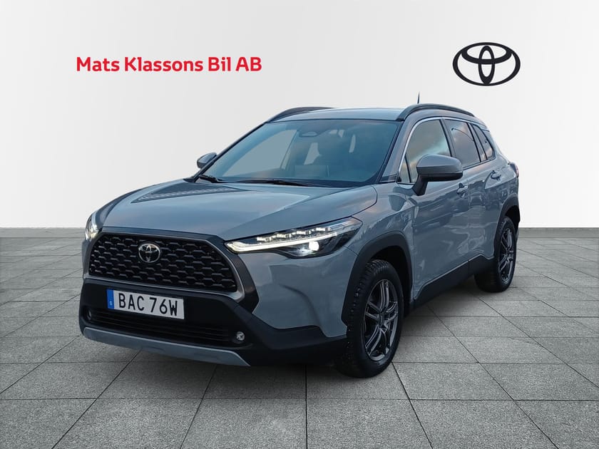 Bild 1 av Toyota Corolla Cross Hybrid AWD-i Executive Skinn JBL, Vhjul
