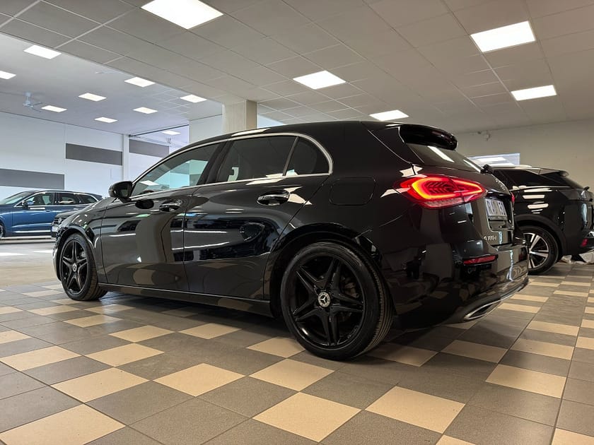 Bild 5 av Mercedes-Benz A 180 d 7G WideScreen Skinn Progressive Line Kamera Navi