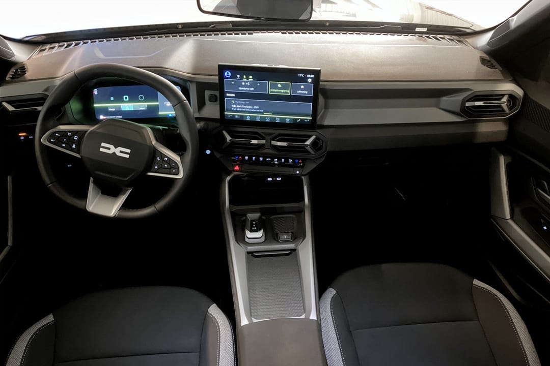 Dacia Bigster Hybrid 155