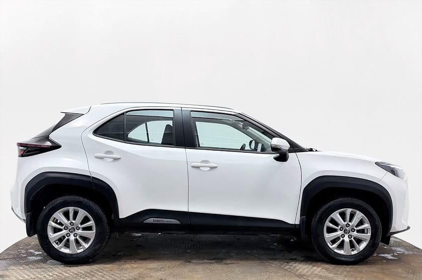 Bild 5 av Toyota Yaris Cross Hybrid AWD-i AWD Kamera AdaptivFH LED-ramp MOMS