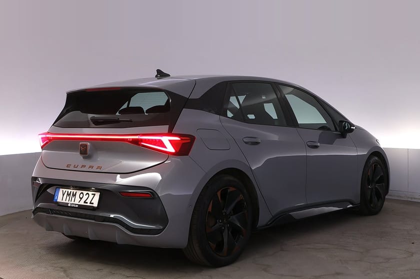Bild 5 av CUPRA Born 58 Tech L Pilot M AdapFarth Kamera Navi