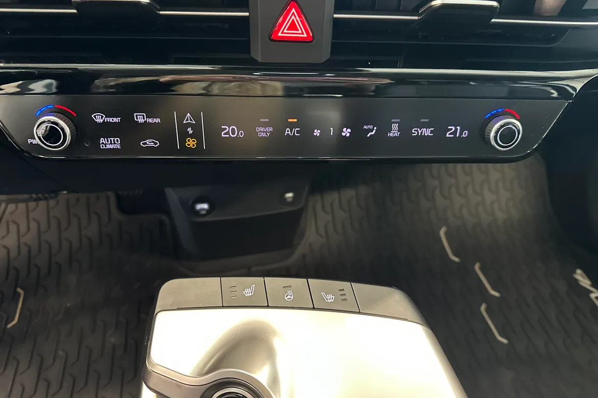 picture of a car