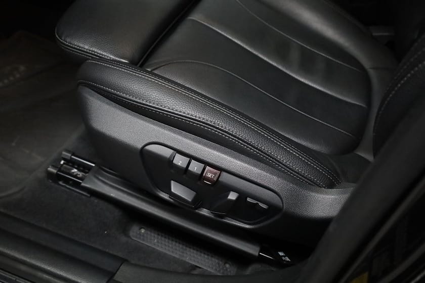 Bild 4 av BMW X1 xDrive25e M Sport / Glastak/El-stolar
