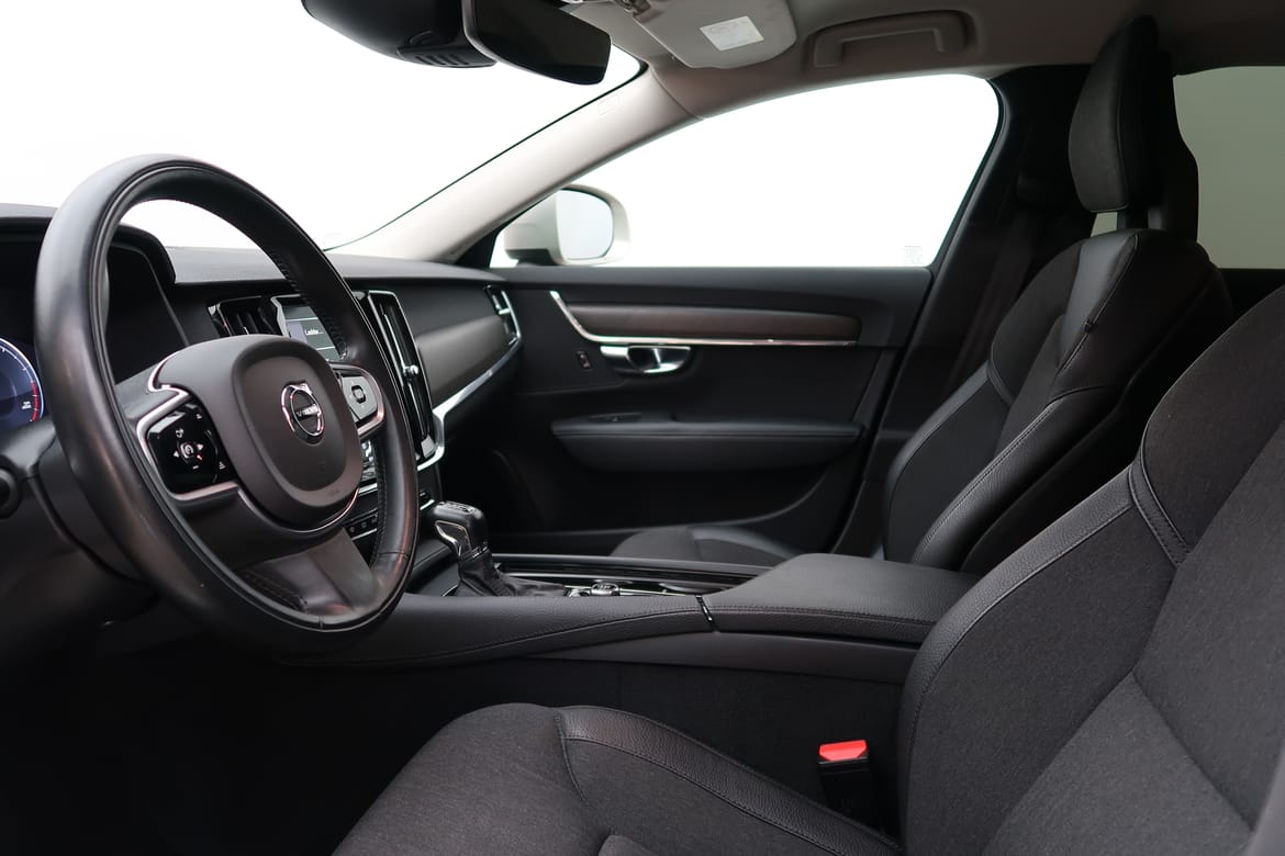 Volvo V90 2018 - miniatyr 4