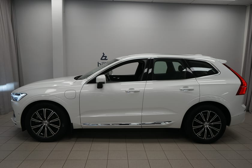 Bild 2 av Volvo XC60 T8 TE Inscription | Aktiv Chassi Luftfjädring | Teknikpaket Pro 60/90 |