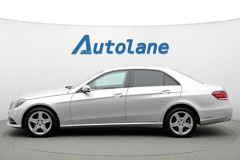 Bild 5 av Mercedes-Benz E 300 BlueTEC HYBRID 7G-T, Värmare, Multibeam 231hk