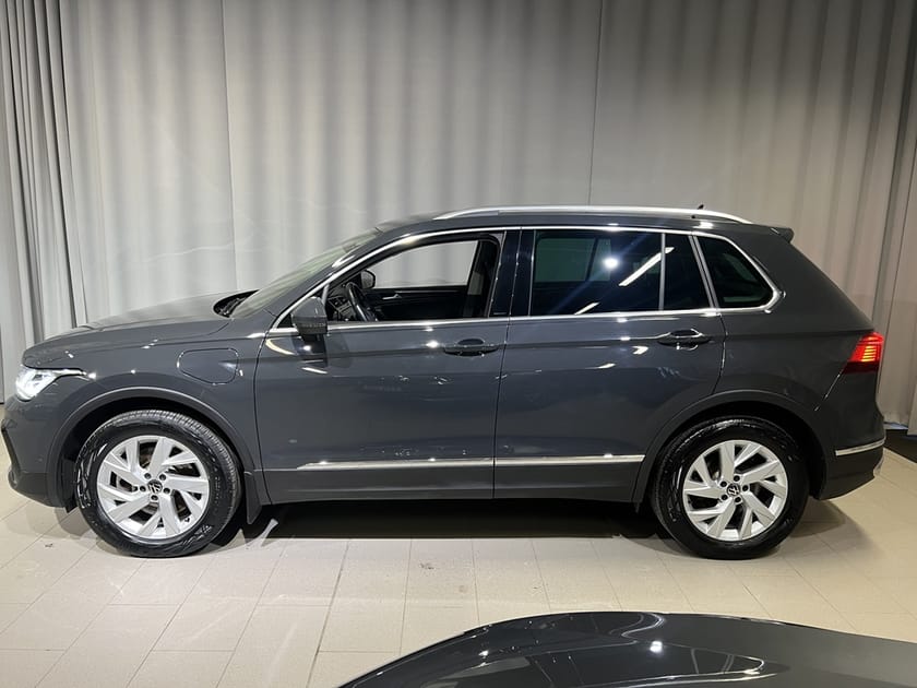 Bild 4 av Volkswagen Tiguan eHybrid 245HK 1.4 DSG ELEGANCE 2023