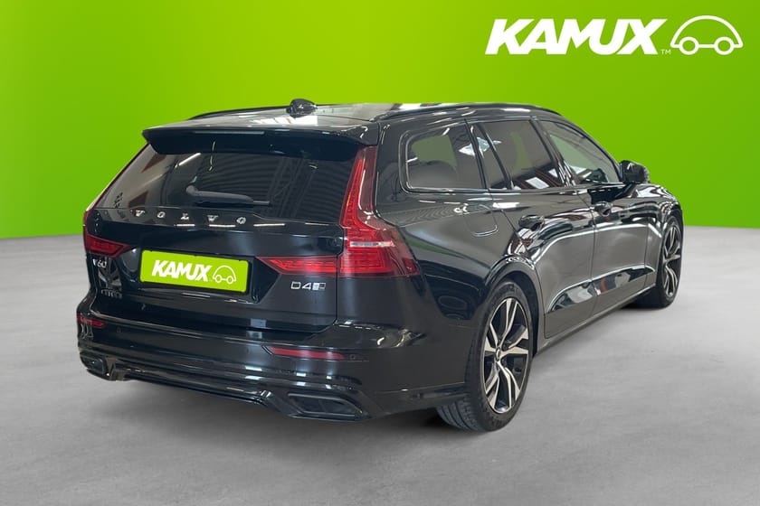 Bild 4 av Volvo V60 D4 AWD R-Design Kamera Värm Skinn