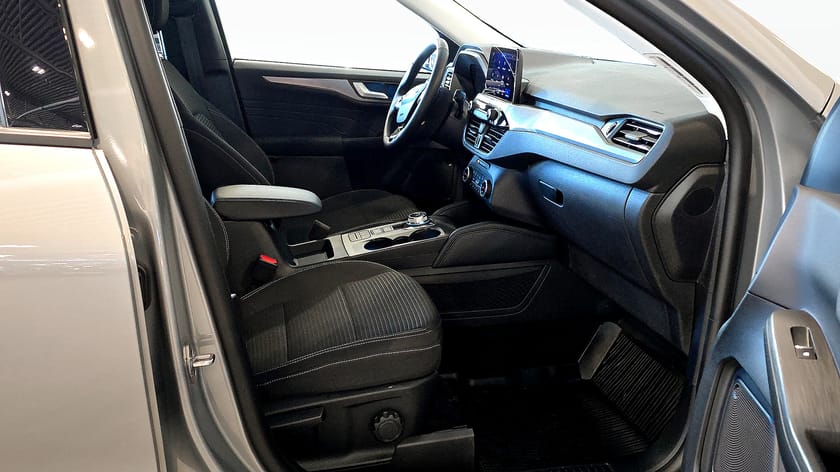 Bild 3 av Ford Kuga Plug-In Hybrid Titanium PHEV