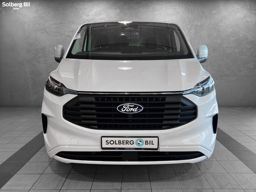 Bilde 2 av Ford Transit Custom 320 AWD/ DIESEL 2,0l/ TOPP.HENGSLET/ HENGER.F/OPPV.RATT