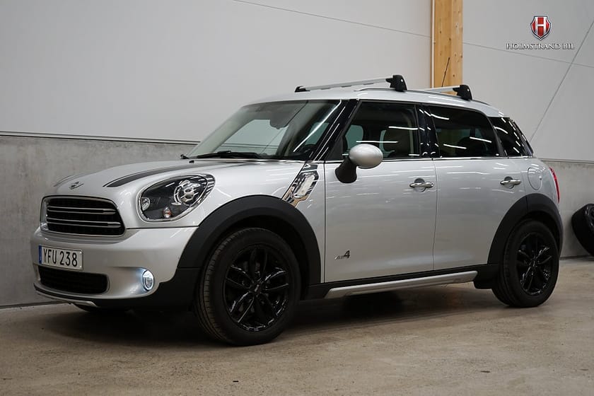 Bild 3 av MINI Countryman Cooper D ALL4 H/K Navi Läder 1 brukare Lågmilad