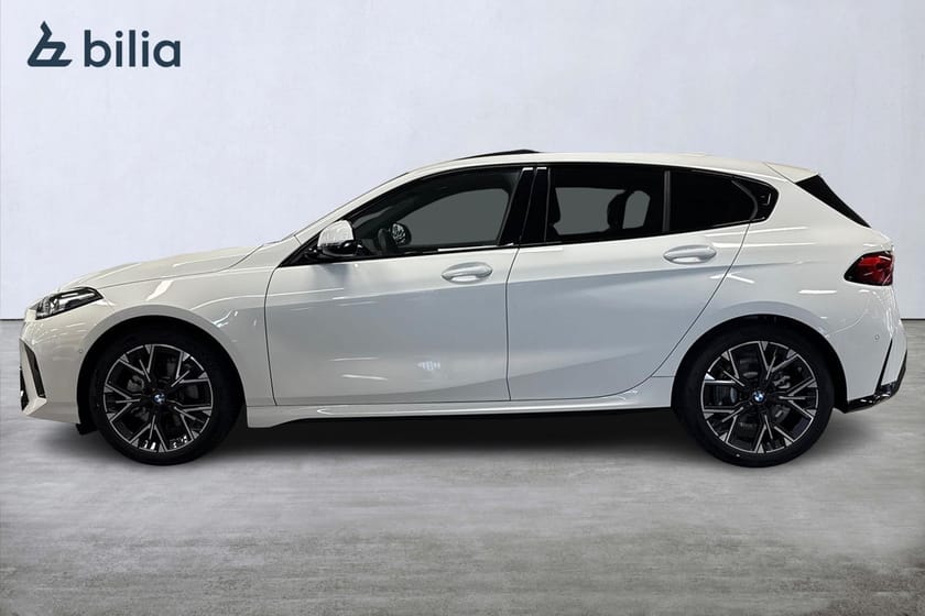 Bild 3 av BMW 120 M-Sport | H&K | Panorama | Backkamera | Comfort access