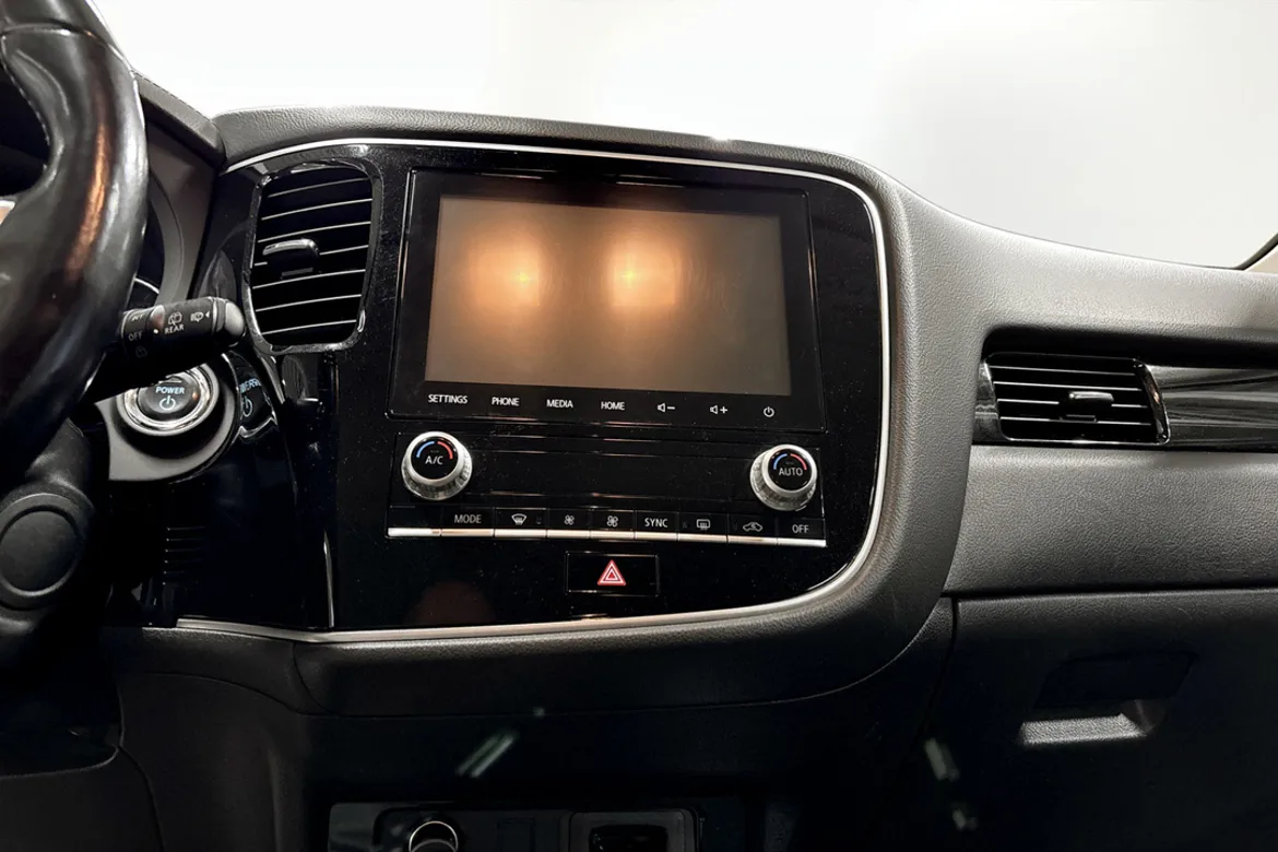 Mitsubishi Outlander PHEV