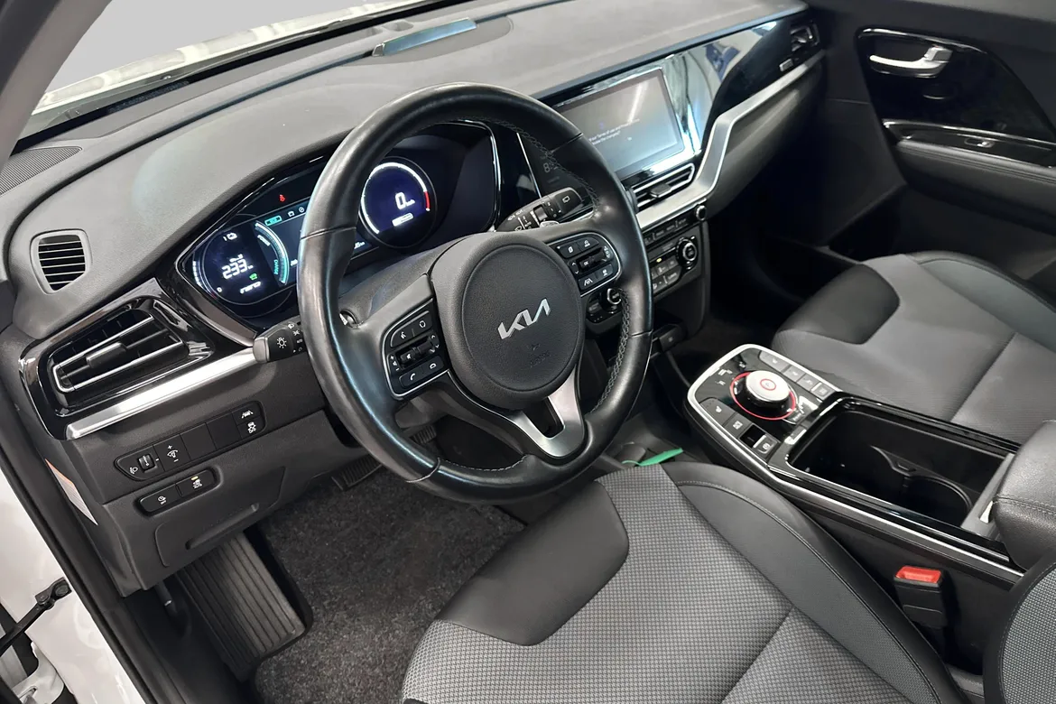 picture of a car