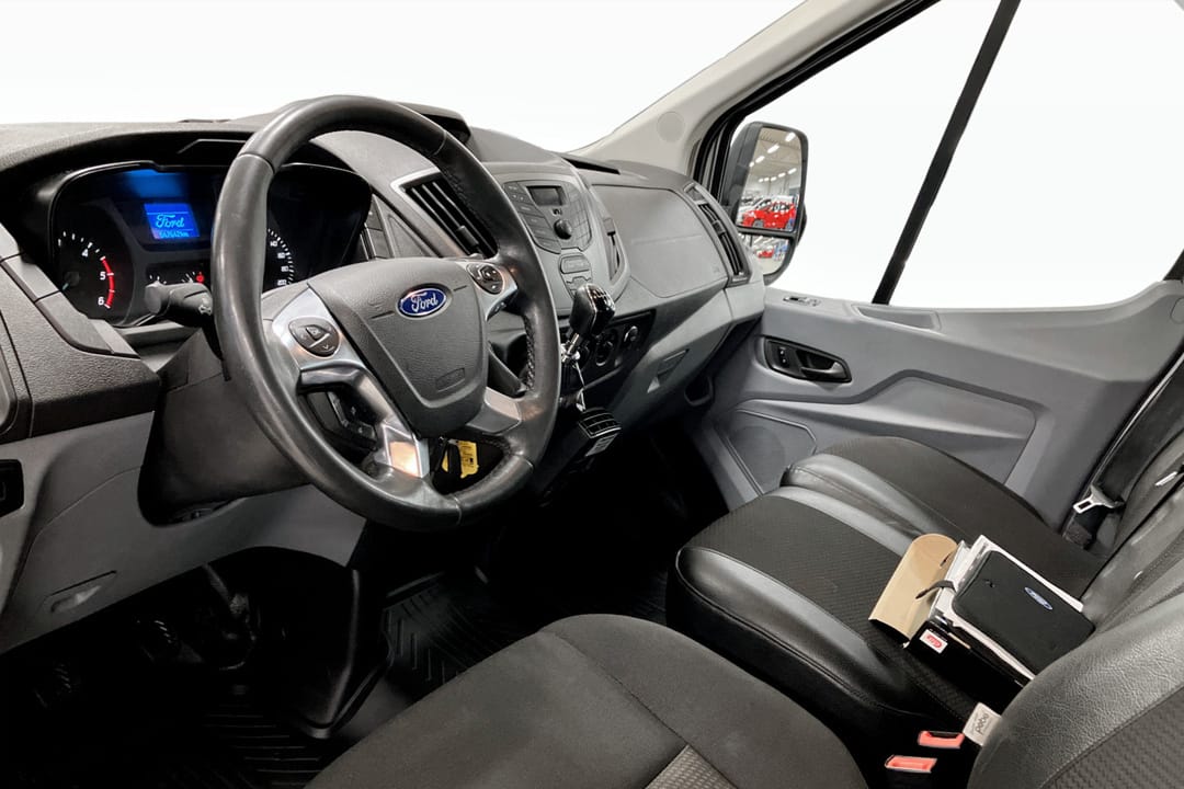 Ford Transit 310 Chassi Dubbelhytt