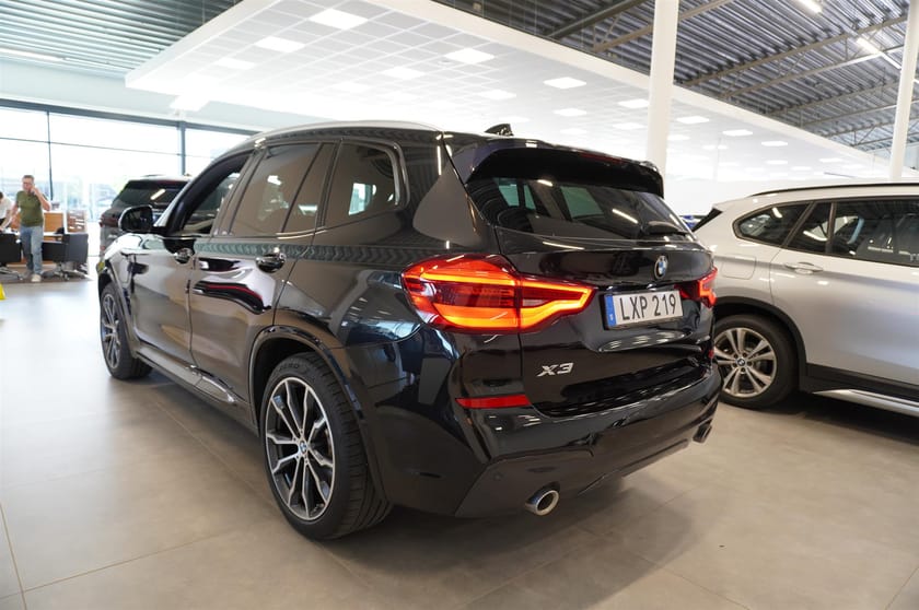 Bild 4 av BMW X3 xDrive30e M-Sport Navi Drag HiFi 20