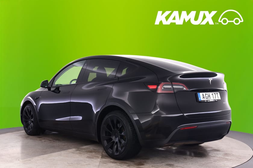Bild 5 av Tesla Model Y Long Range AWD 514hk 20" Drag MOMS Pano
