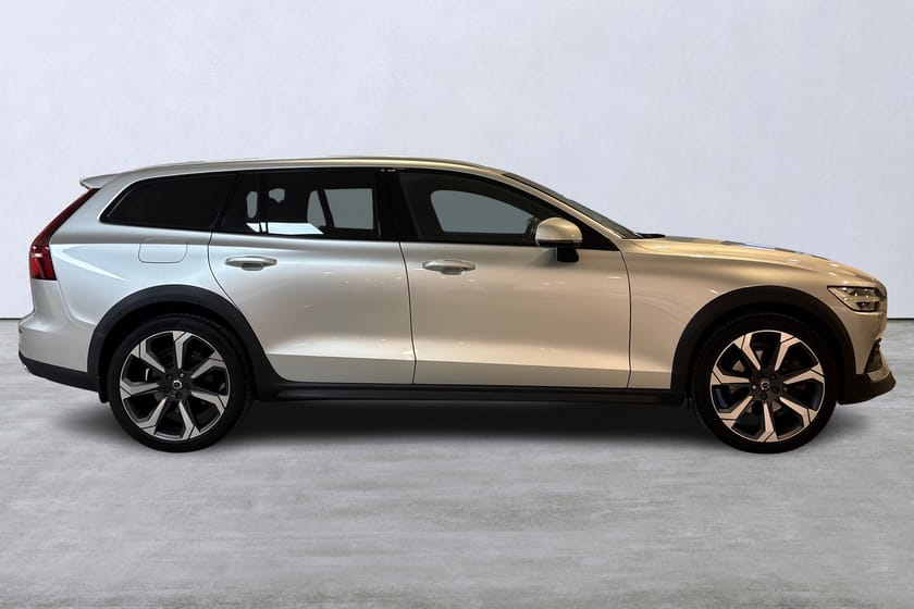Bild 3 av Volvo V60 Cross Country D4 AWD Pro Edition