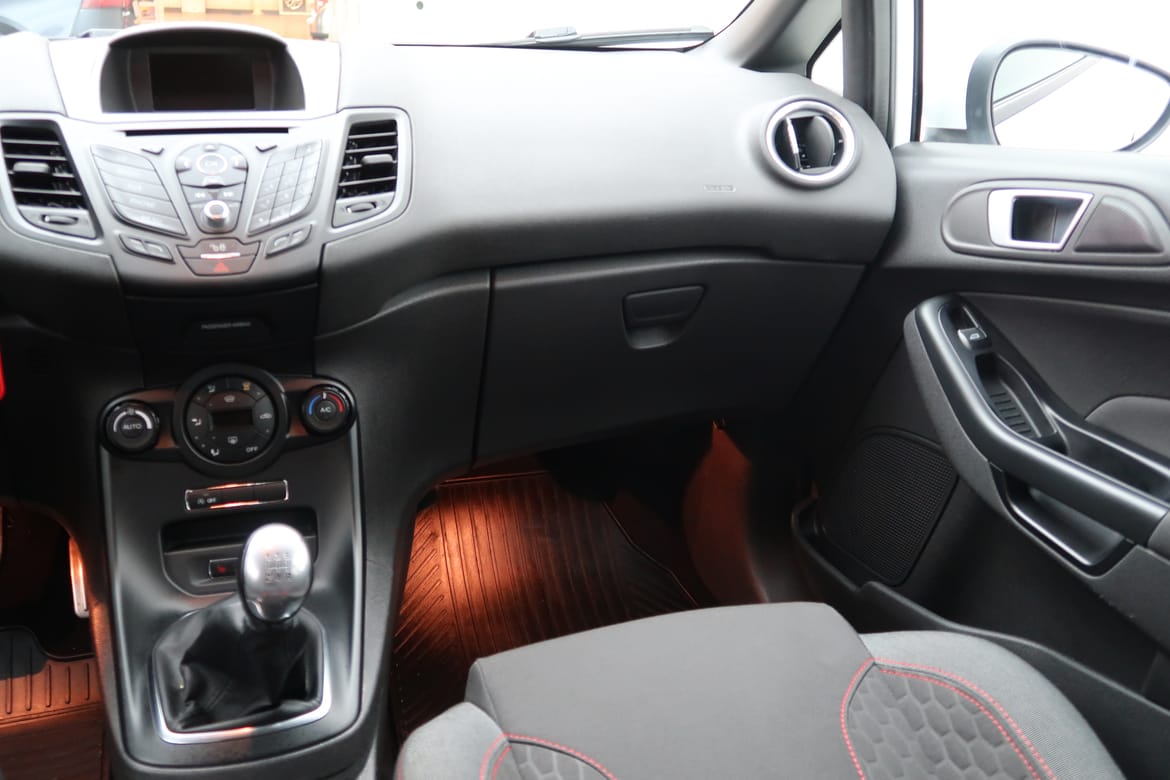 Ford Fiesta 2017 - miniatyr 7