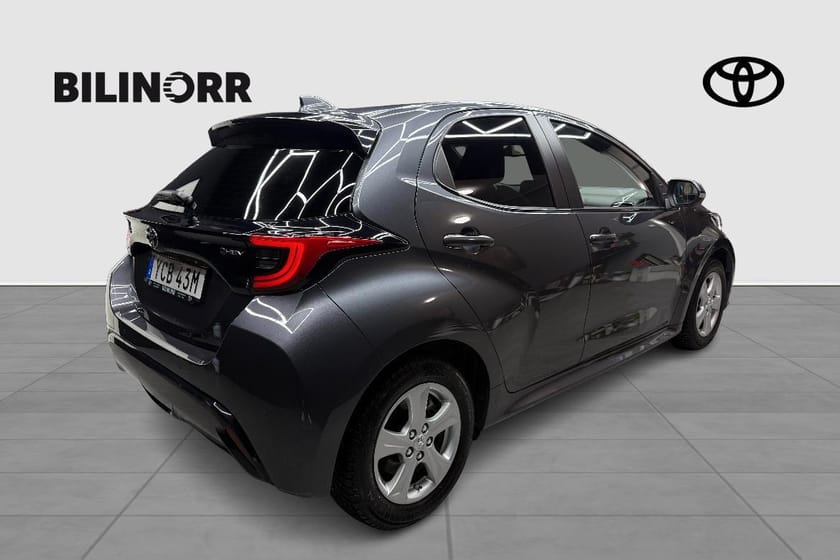 Bild 5 av Toyota Yaris Hybrid 1,5 130 5D STYLE V-HJUL