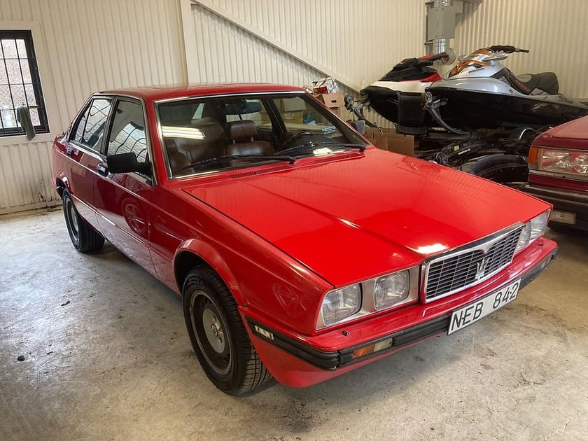 Bild 2 av Maserati 425i 2.5 V6 188hk 4-Dörr Soltak Svensksåld