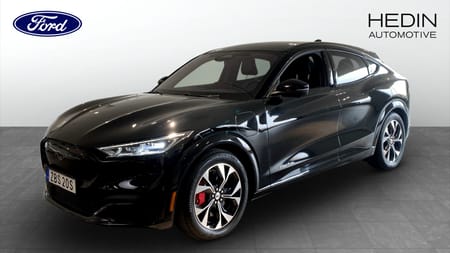 Ford Mustang Mach-E Standard Range AWD