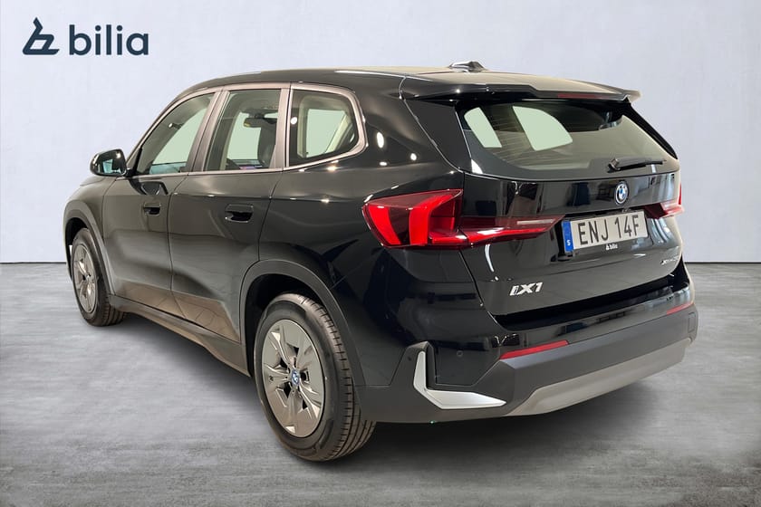 Bild 3 av BMW iX1 xDrive30 / Värmare / Parking Assistant / BiliaDays25