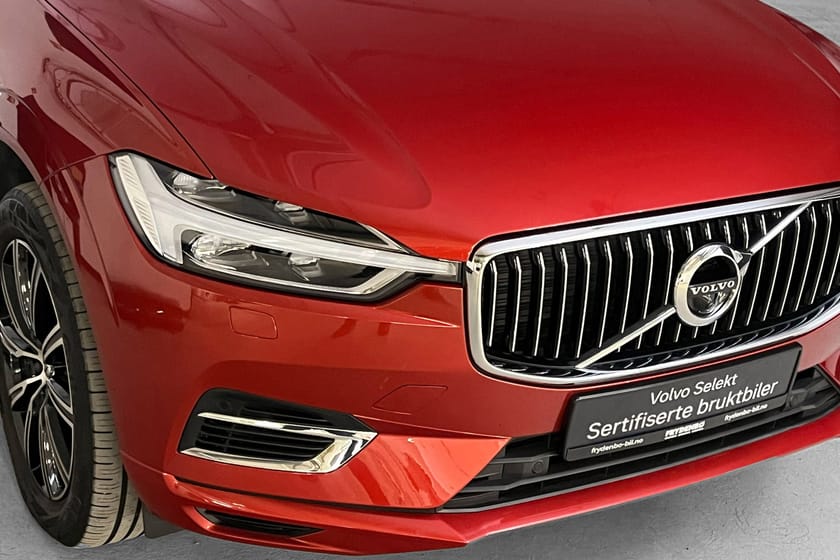 Bilde 2 av Volvo XC60 T8 AWD Inscription KROK|PANO|360|HUD|19"|7år*