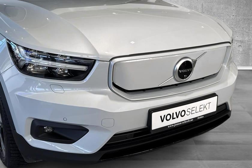 Bilde 3 av Volvo XC40 P8 AWD Recharge Pure Electric - 360° Kamera, Hengerfeste
