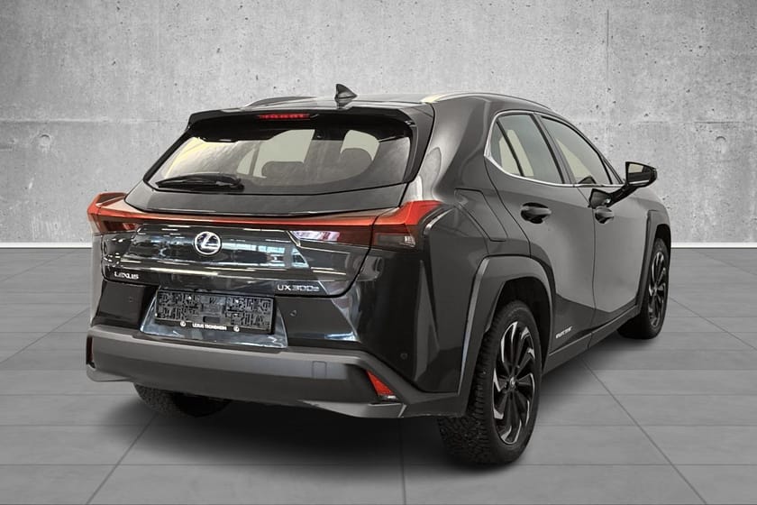 Bilde 5 av Lexus UX 300e Premium/WLTP 312 km/KAMPANJE-PRIS!/