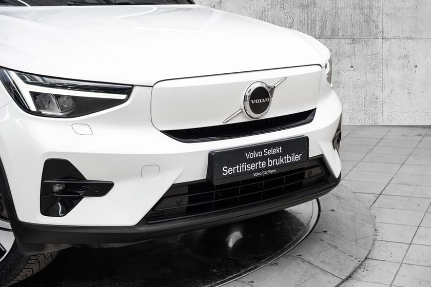 Bilde 2 av Volvo XC40 Recharge Twin motor Plus Hengerfeste Varmepumpe