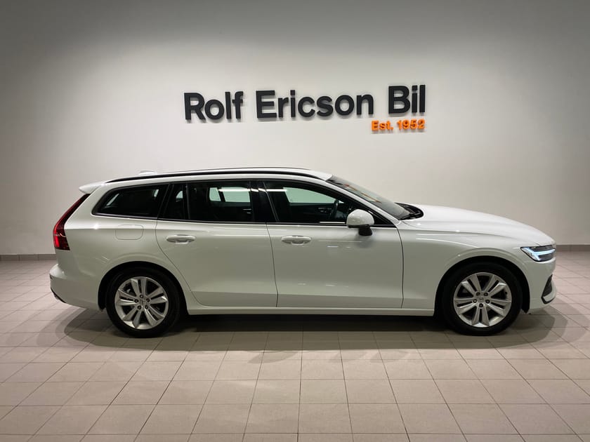 Bild 2 av Volvo V60 D4 AWD Momentum SE II