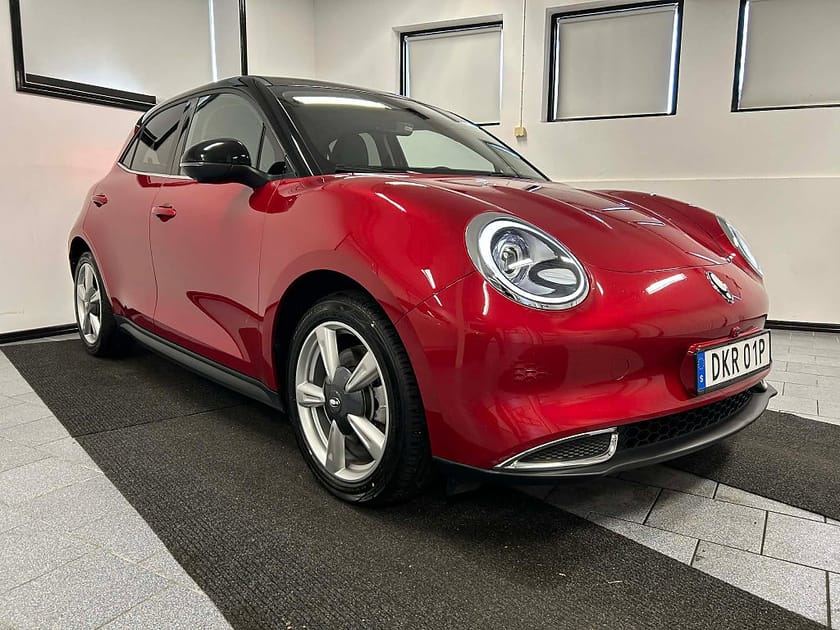 Bild 5 av ORA Funky Cat 300 171 hk Årsskatt 360 kr MOMS/VAT 3020 mil