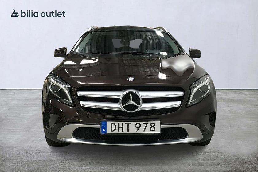 Bild 3 av Mercedes-Benz GLA 220 CDI 4MATIC 7G-DCT Urban Line 170hk Panorama Drag