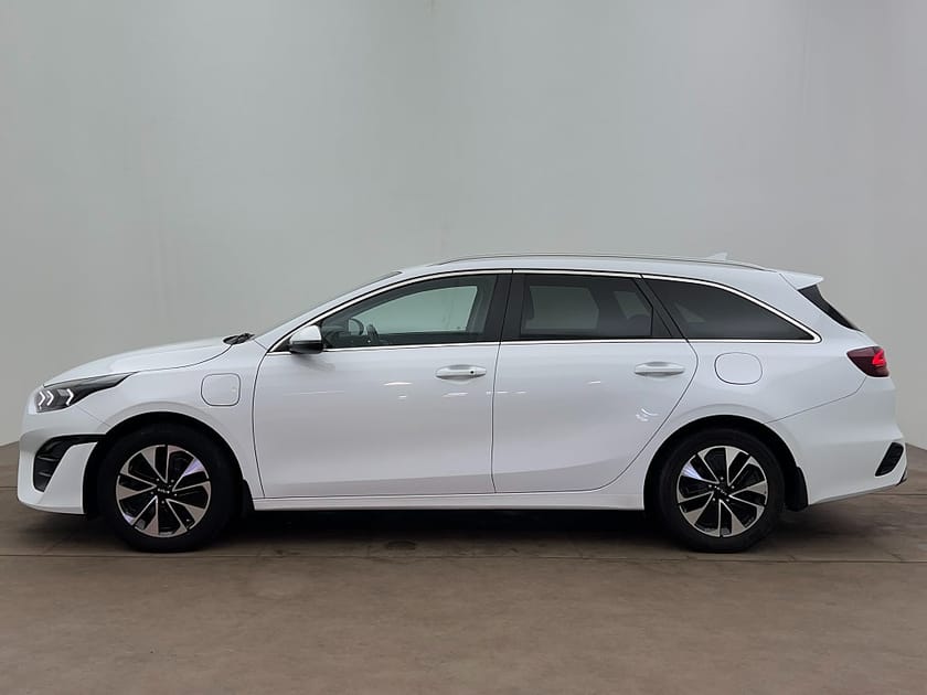 Bild 3 av Kia Ceed Sportswagon Plug-in Hybrid SW DCT Advance Backkamera Dragkrok