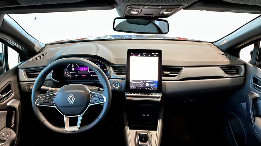 Bild 4 av Renault Captur TECHNO MILDHYBRID 140 EDC // demobil