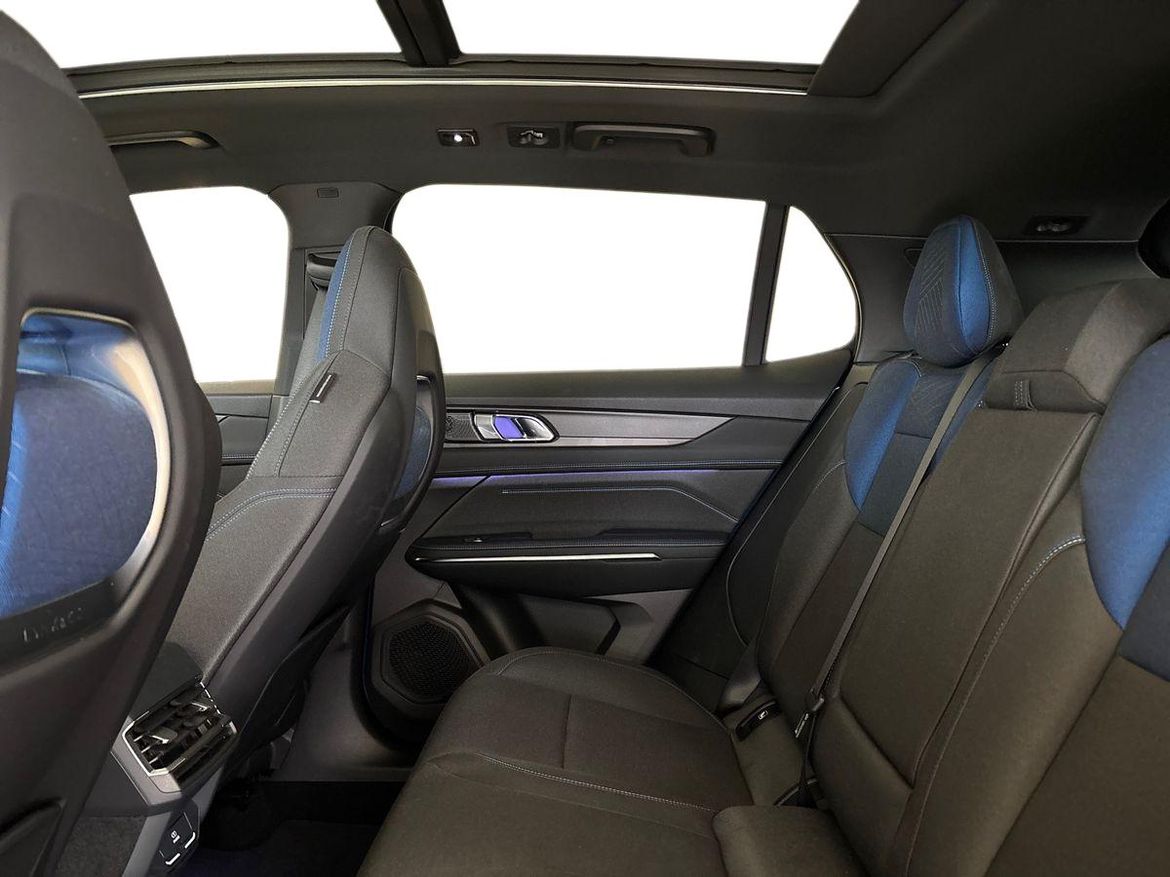 Lynk & Co 01 2023 - miniatyr 12