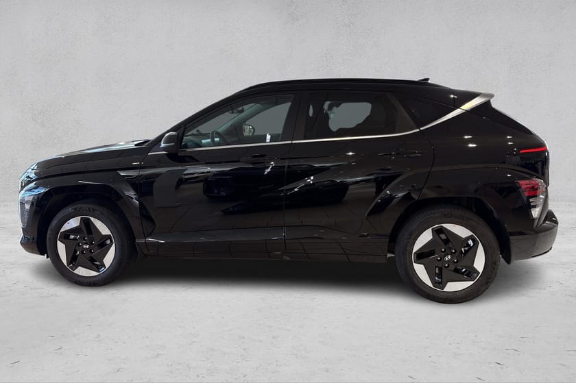 Bilde 2 av Hyundai Kona Electric Long Range PREMIUM | LR | BOSE | 506km WLTP | VINTERDEKK | MATTER
