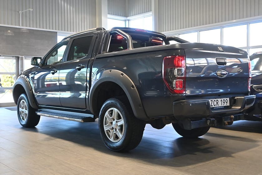 Bild 3 av Ford Ranger Dubbelhytt 3.2 TDCi 4x4 Wildtrack Breddad Flaklock
