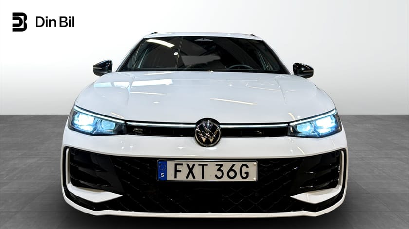 Bild 4 av Volkswagen Passat Sportscombi R-Line Black TDI193 DSG 4M P-värmare/Drag