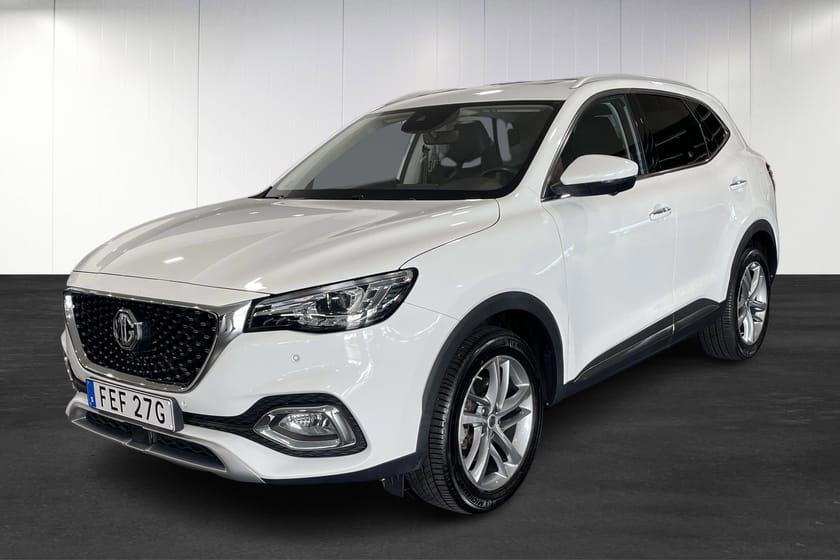 Bild 1 av MG EHS PHEV LUXURY PLUG-IN HYBRID - VINTERHJUL