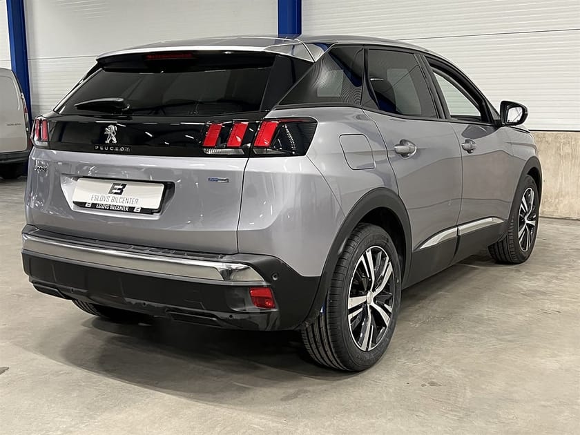 Bild 4 av Peugeot 3008 1.2 PureTech 130 HK / Allure / Kamrem bytt / 6 växl man. /