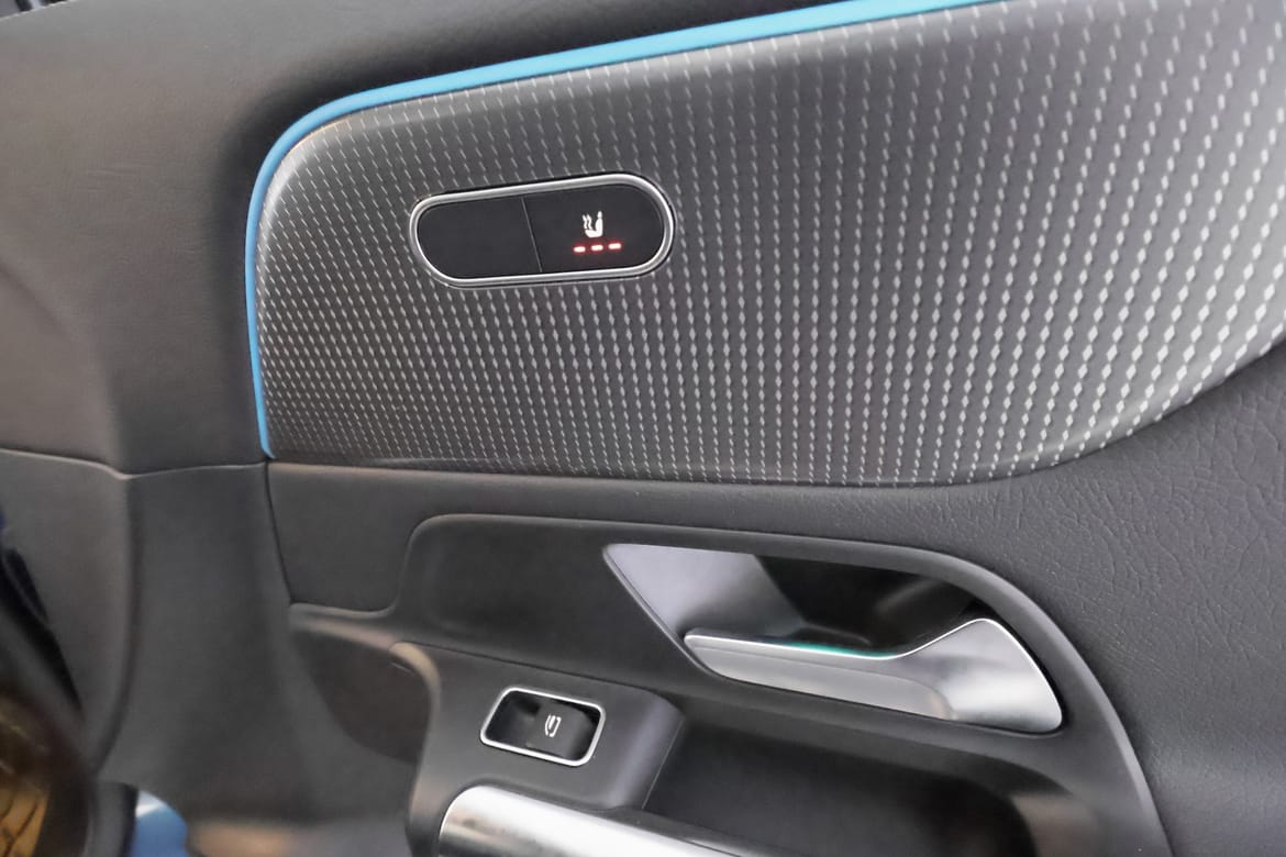 Mercedes-Benz EQA 2022 - miniatyr 20