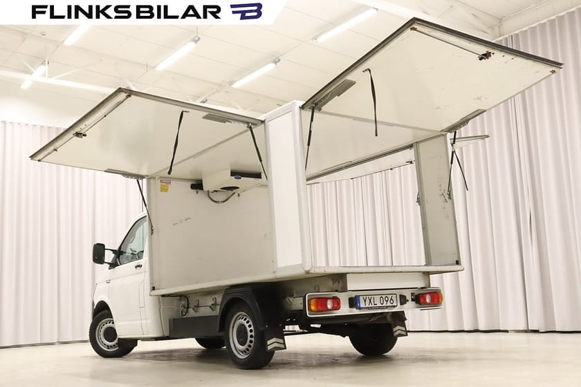 Bild 3 av Volkswagen Transporter Chassi Cab 102HK Kylbil Kåpa Värmare Moms