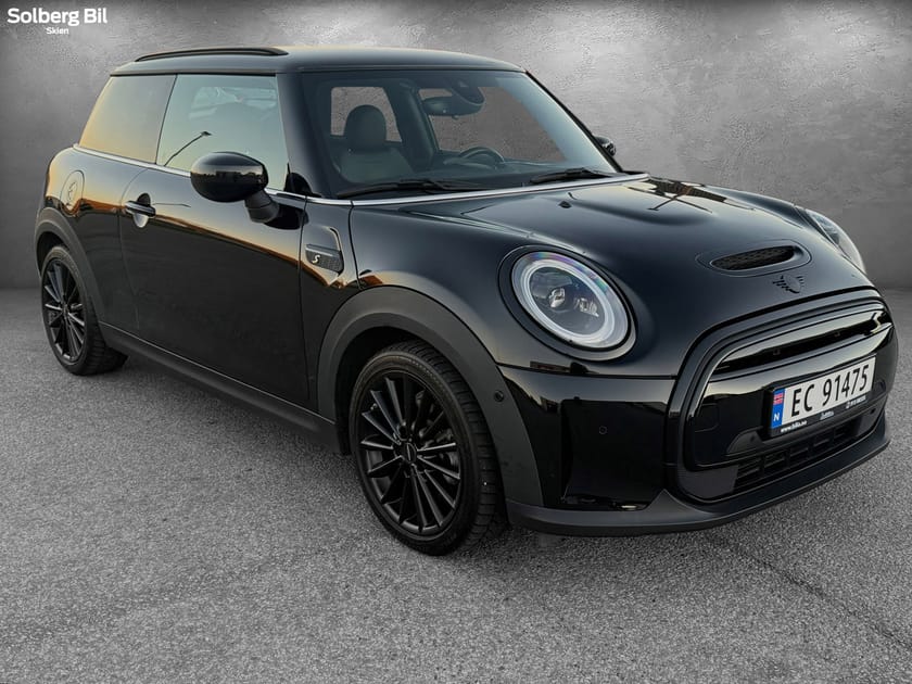 Bilde 3 av MINI Cooper SE MAXIMISE/  S-WORKS/ SKINN/ ACC/ HEAD.UP/ HARMAN&KARDON